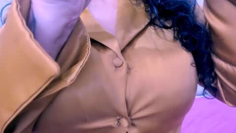 Snapshot of 00valeriasexxx chatting on 10/01/25, 05:46 Valeria online show from 10/01/25, 05:46