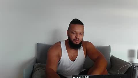 Snapshot of 0_kingsley chatting on 10/14/25, 03:24 Kingsley online show from 10/14/25, 03:24