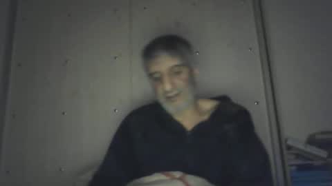 Snapshot of 0luvmonkey chatting on 01/12/26, 07:08 0luvmonkey online show from 01/12/26, 07:08