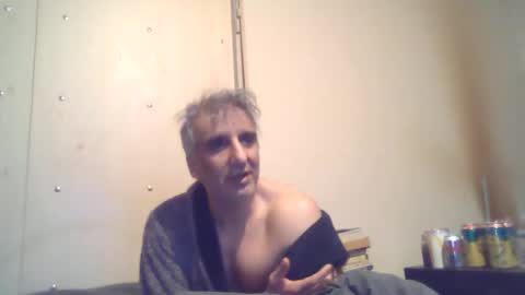 Snapshot of 0luvmonkey chatting on 02/25/26, 12:09 0luvmonkey online show from 02/25/26, 12:09