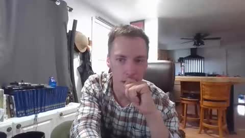 Snapshot of 0trickortreat0 chatting on 11/16/25, 07:19 CountryPrince online show from 11/16/25, 07:19