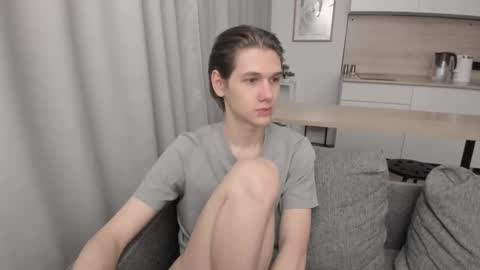 Snapshot of 0verlandd chatting on 09/30/25, 01:38 Adam online show from 09/30/25, 01:38