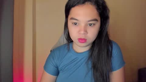 Snapshot of 0wwlo0k chatting on 11/14/25, 06:34 0wwlo0k online show from 11/14/25, 06:34