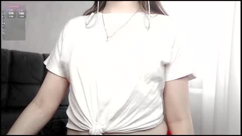 Snapshot of 111__________________ chatting on 10/23/25, 11:20 111__________________ online show from 10/23/25, 11:20
