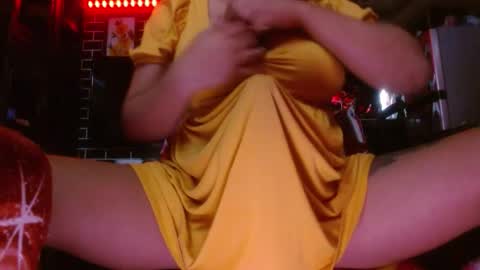  i am trixie im Your Selfsucking Mistress  online show from 11/15/25, 03:48