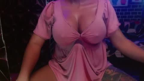  i am trixie im Your Selfsucking Mistress  online show from 06/25/26, 02:00