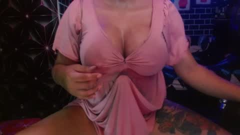  i am trixie im Your Selfsucking Mistress  online show from 07/01/26, 12:56