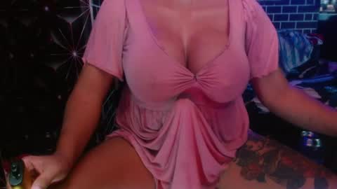  i am trixie im Your Selfsucking Mistress  online show from 07/07/26, 06:47