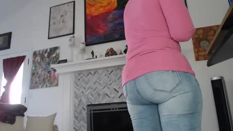 Aurora Willows online show from 01/22/25, 04:23