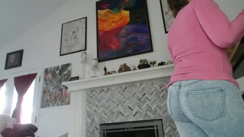 Aurora Willows online show from 01/24/25, 03:55