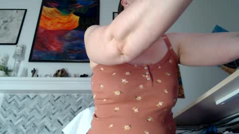 Aurora Willows online show from 07/28/26, 08:21