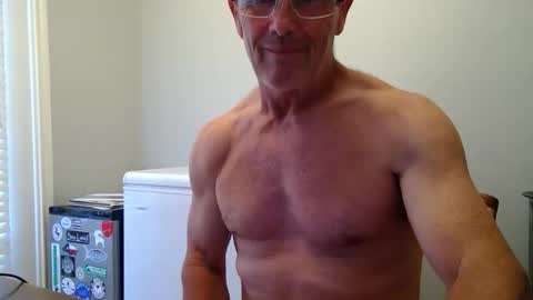 13glanmorfa online show from 10/16/25, 08:21