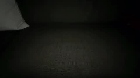 Snapshot of 13petie chatting on 12/31/24, 07:10 13Petie online show from 12/31/24, 07:10