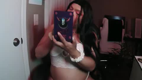 Snapshot of 17carrjo974416 chatting on 04/26/26, 01:47 17carrjo974416 online show from 04/26/26, 01:47
