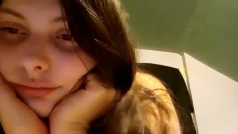 18andInoccent online show from 09/26/25, 05:33