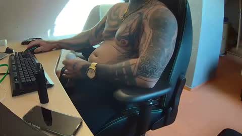 19andre90 online show from 09/12/25, 04:40