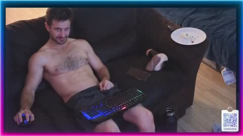 Snapshot of 19reddragon86 chatting on 12/21/24, 08:39 19reddragon86 online show from 12/21/24, 08:39