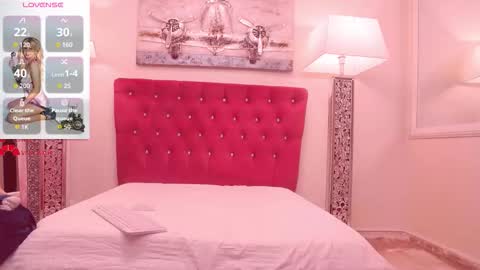 AMANDA online show from 10/04/25, 04:21