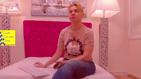 AMANDA online show from 05/15/26, 04:19