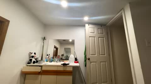 Snapshot of 1bbc__ chatting on 12/31/24, 09:06 1bbc__ online show from 12/31/24, 09:06