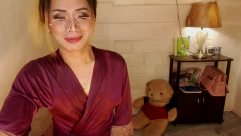 angel online show from 02/18/25, 01:10