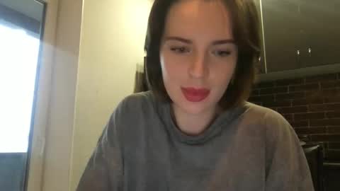 Snapshot of 1dove chatting on 12/04/24, 12:14 DOVE online show from 12/04/24, 12:14