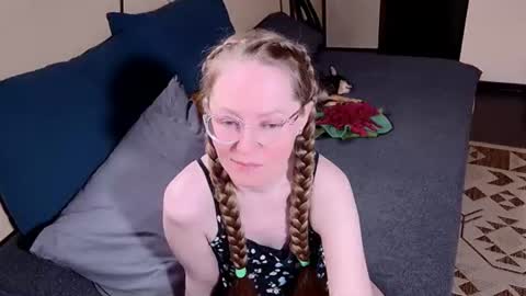    online show from 06/17/26, 04:30
