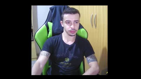 1good_vibes1 online show from 10/26/25, 03:56