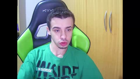 1good_vibes1 online show from 06/17/26, 05:21