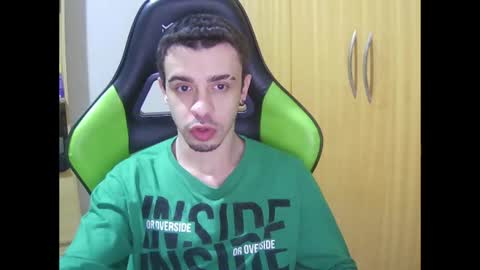 1good_vibes1 online show from 06/18/26, 04:46