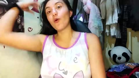 Snapshot of 1kandylove chatting on 11/08/25, 12:55 1kandylove online show from 11/08/25, 12:55