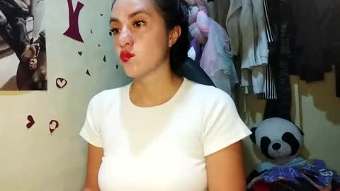 Snapshot of 1kandylove chatting on 11/09/25, 12:20 1kandylove online show from 11/09/25, 12:20