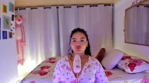 Snapshot of 1laiaa1 chatting on 11/18/25, 02:06 laiaa rivas online show from 11/18/25, 02:06