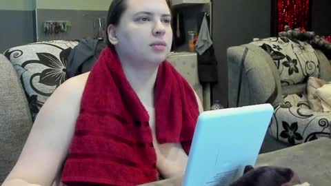 1LINDSEY1 online show from 12/15/24, 11:42