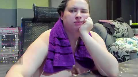 1LINDSEY1 online show from 11/09/25, 02:04