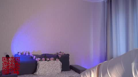 Snapshot of 1little_cherry chatting on 05/24/26, 12:48 Mia online show from 05/24/26, 12:48