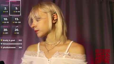 Mia online show from 07/12/26, 06:54