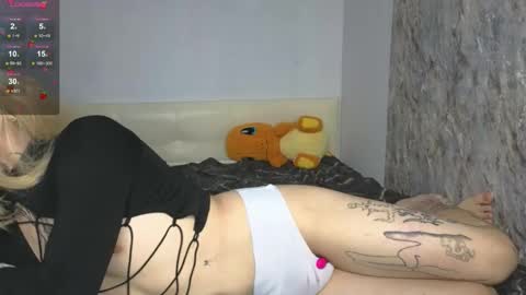 Snapshot of 1lola4ka chatting on 11/11/25, 05:13 Michelle online show from 11/11/25, 05:13