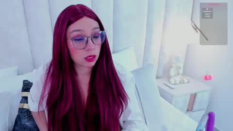 bella   online show from 02/07/25, 04:16