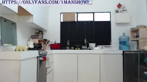 1manshow11 online show from 02/01/25, 10:44