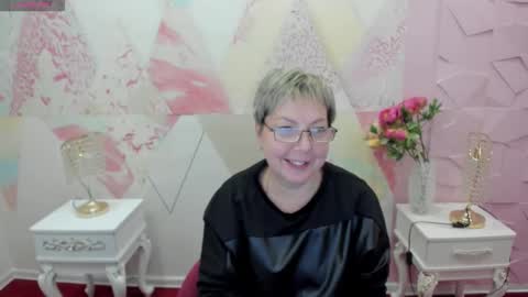 Snapshot of 1mirinda chatting on 11/07/25, 11:32 1mirinda online show from 11/07/25, 11:32