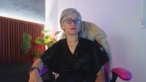 Miss Monserrate online show from 02/09/26, 12:53