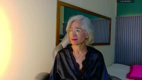 Miss Monserrate online show from 06/26/26, 01:26