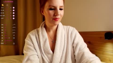 VICTORIA online show from 09/29/25, 01:11