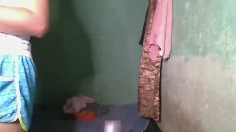 Snapshot of 1smile4u chatting on 10/20/25, 01:55 1smile4u online show from 10/20/25, 01:55