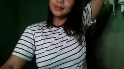 Snapshot of 1smile4u chatting on 10/28/25, 03:04 1smile4u online show from 10/28/25, 03:04