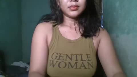 Snapshot of 1smile4u chatting on 11/02/25, 05:43 1smile4u online show from 11/02/25, 05:43