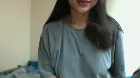 Snapshot of 1smile4u chatting on 04/17/26, 06:49 1smile4u online show from 04/17/26, 06:49