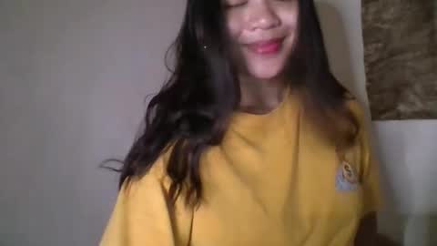 Snapshot of 1smile4u chatting on 04/20/26, 01:36 1smile4u online show from 04/20/26, 01:36
