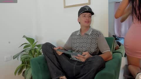 Snapshot of 1threestar chatting on 11/11/25, 01:00 1Threestar online show from 11/11/25, 01:00